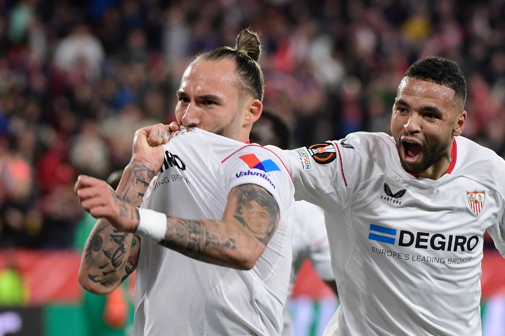 Sevilla thrashes PSV and approaches the round of 16 of the Europa League