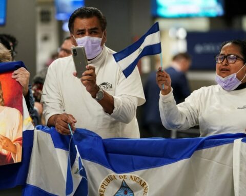Spain offers nationality to 94 Nicaraguan opponents declared stateless