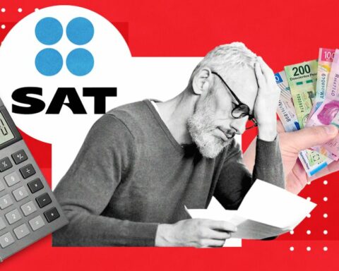 Taxpayers owe 1.8 billion pesos to the SAT;  59% are in contention