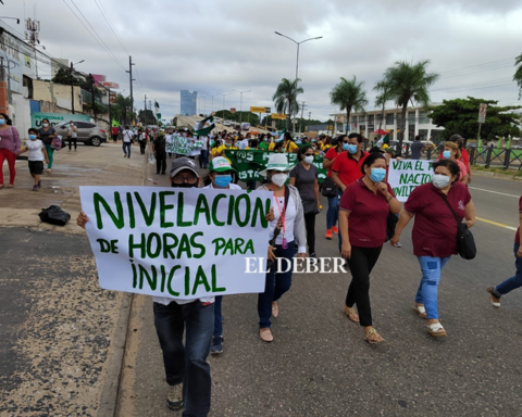 Teachers are going to expand to promote more measures and the Government clings to its plan