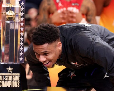 Team Giannis wins the NBA All-Star Game