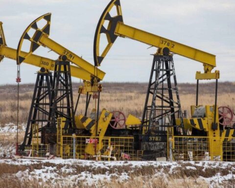 Petróleo de Texas cierra en 79,72 dólares el barril