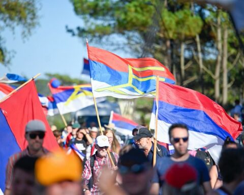 The Broad Front celebrated its 52 years of life in Parque del Plata
