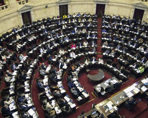 The Chamber of Deputies resumes the impeachment trial against the Supreme Court