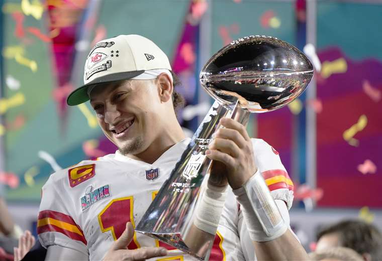 The Chiefs win a heart-stopping Super Bowl with a heroic Mahomes