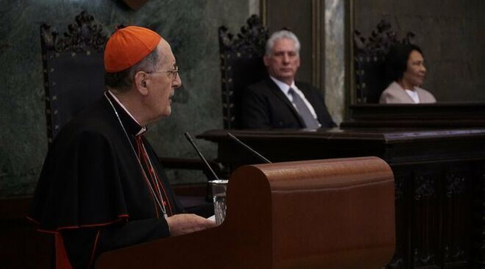 The Cuban Foreign Ministry vetoed several priests in the act with Cardinal Stella in the Aula Magna