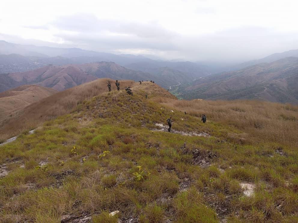 The Fanb tracks in the Aragua mountains to Conejo cells