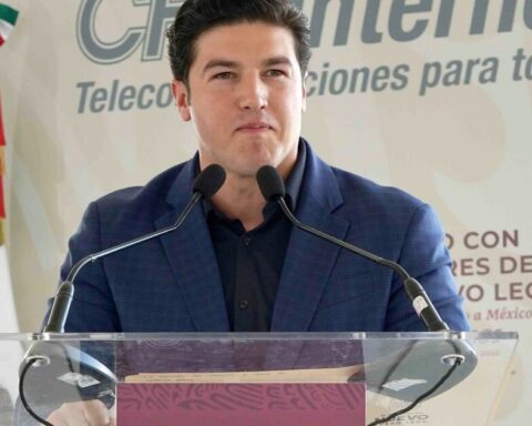 The NL Congress complies with the judge's order and suspends the impeachment trial against Samuel García