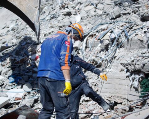 The death toll from the earthquakes in Turkey and Syria rises to more than 12,000