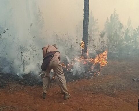 The forest fire in Holguín is "out of control"according to the official press