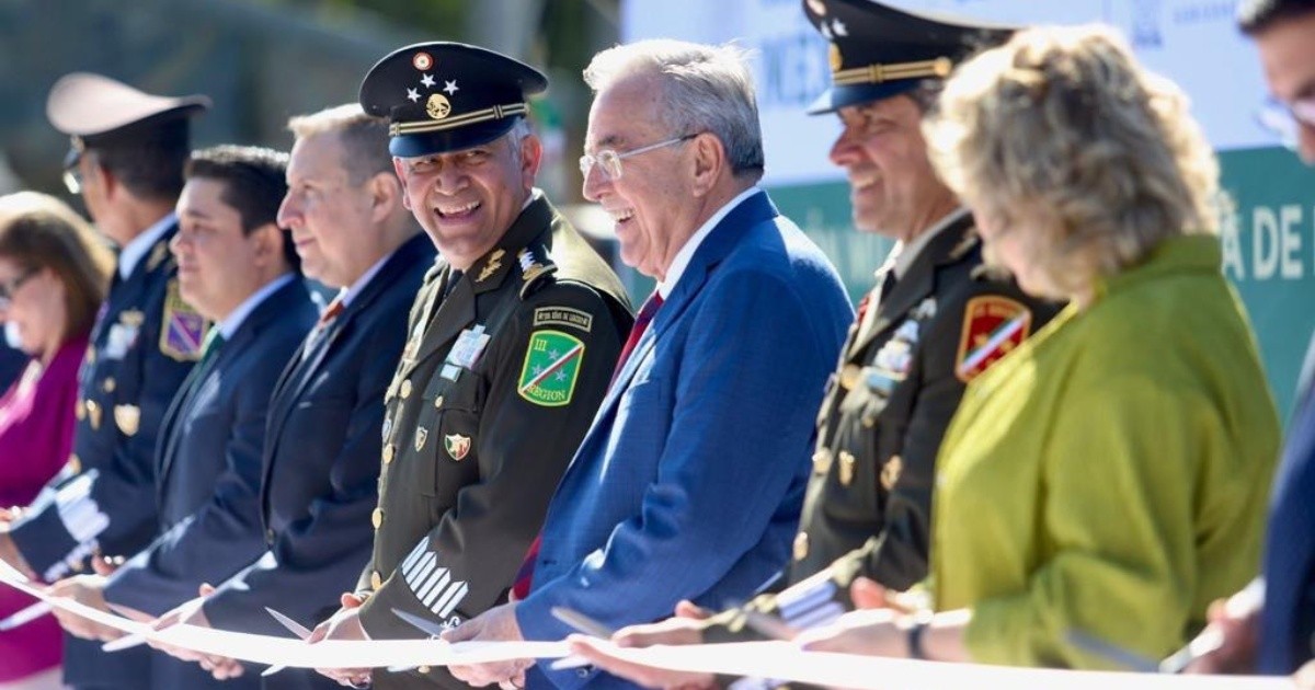 The military exhibition "The Great Force of Mexico" is inaugurated in Sinaloa, on the esplanade of the Government Palace