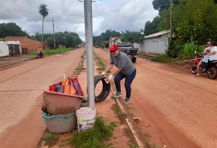 The population of San Matías fights dengue with a cleaning minga