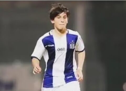 The son of 'Cholo' Guiñazú appears in the Albirroja Sub 17