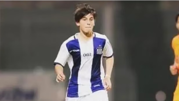 The son of 'Cholo' Guiñazú appears in the Albirroja Sub 17