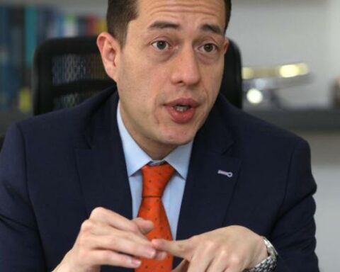 They annul the appointment of Andrés Barreto as commissioner of the CREG