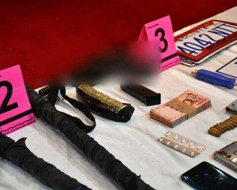 They capture 5 of the 10 robbers in El Alto and reserve the report on injured police officers