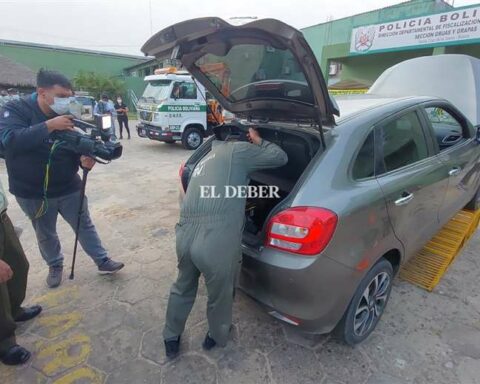 They extend the term to process the tinted glass permit, but they control the technical inspection