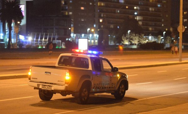 They identified the body that appeared lifeless near the Rambla de Montevideo