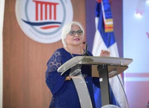 Educarán para terminar brutalidad policial en RD