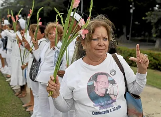 Damas de Blanco, Primavera Negra, Laura Pollán