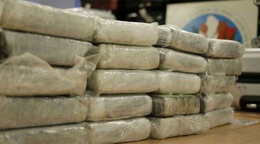 Traffickers left behind 25 panelas of marijuana