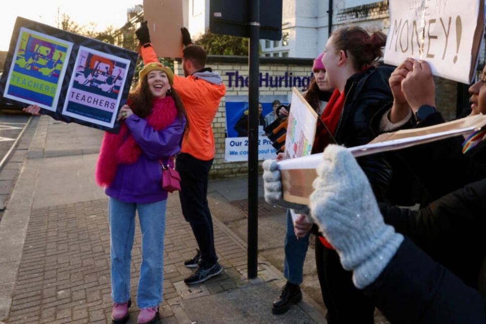 UK faces its biggest strike in a decade for better wages