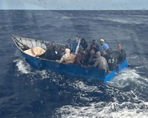 Balseros cubanos, Guardia Costera