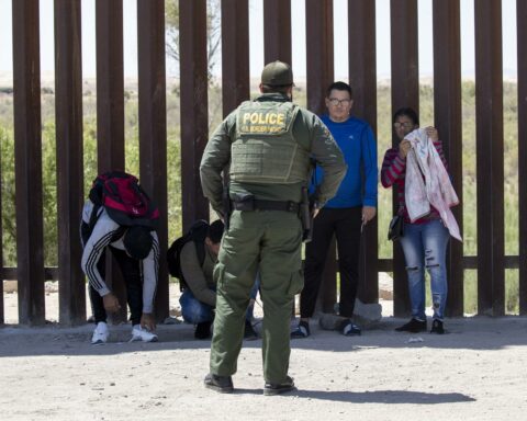 US reports lowest number of migrant apprehensions at the border