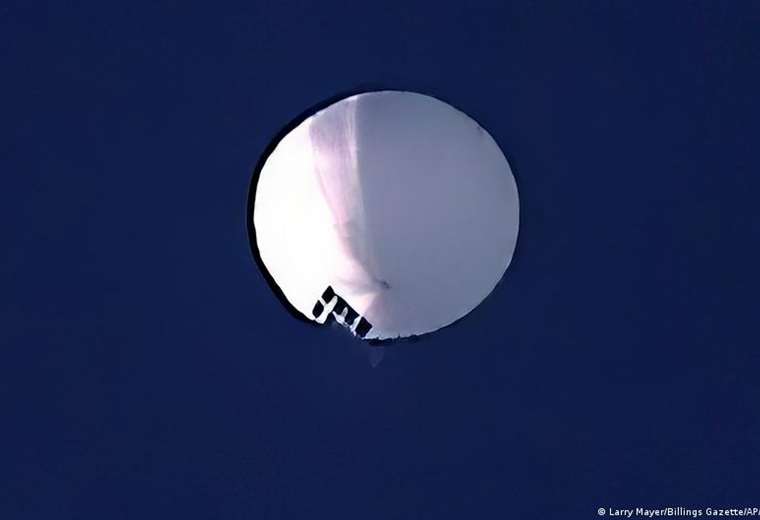 US shoots down alleged Chinese spy balloon