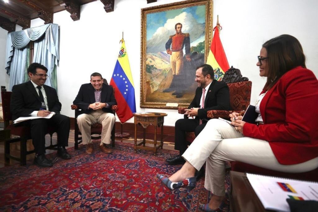 Venezuela strengthens cooperation with Bolivia, South Africa and Syria