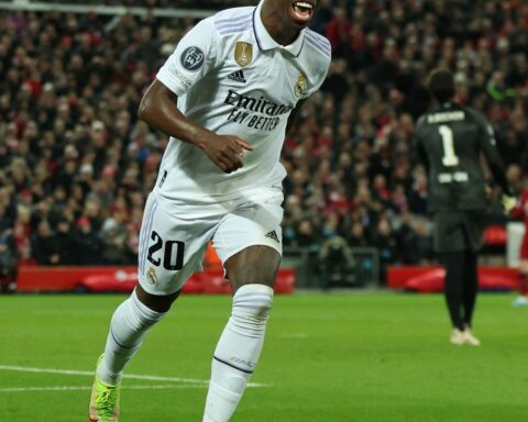 Vinícius Junior leads Real Madrid to victory over Liverpool