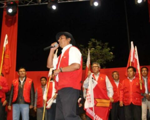 Vladimir Cerrón: Militants of Peru Libre pointed out in millionaire damage to the Junín region