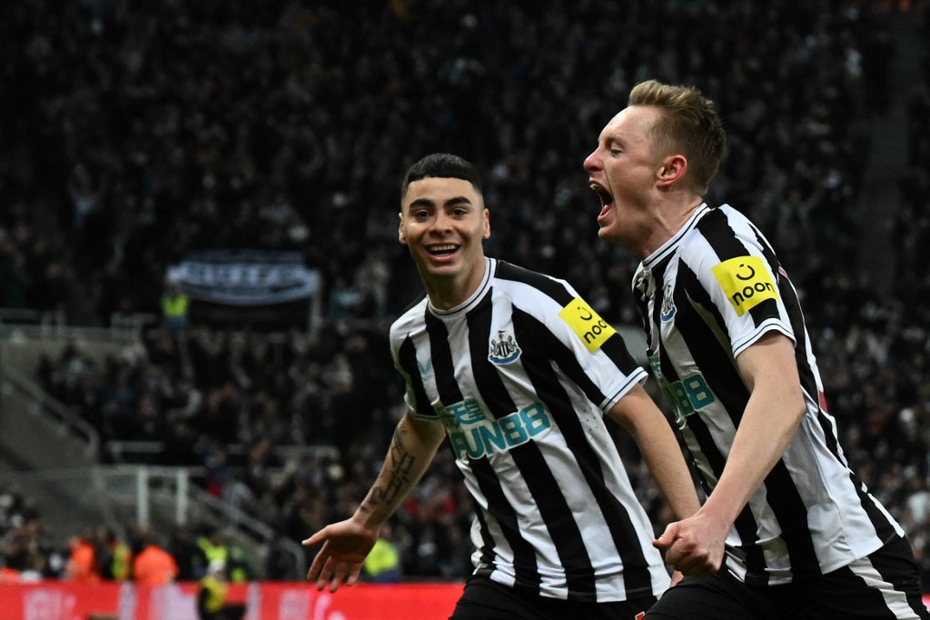 With Almirón leading, Newcastle advances to the final of the Carabao Cup