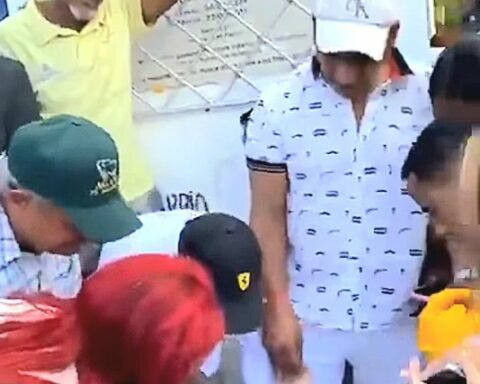 With deep regret, they bury the remains of Esmeralda Richiez