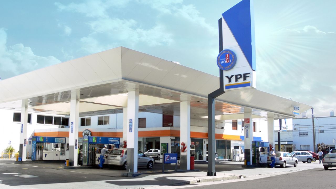 YPF increased the price of its fuels by an average of 4%