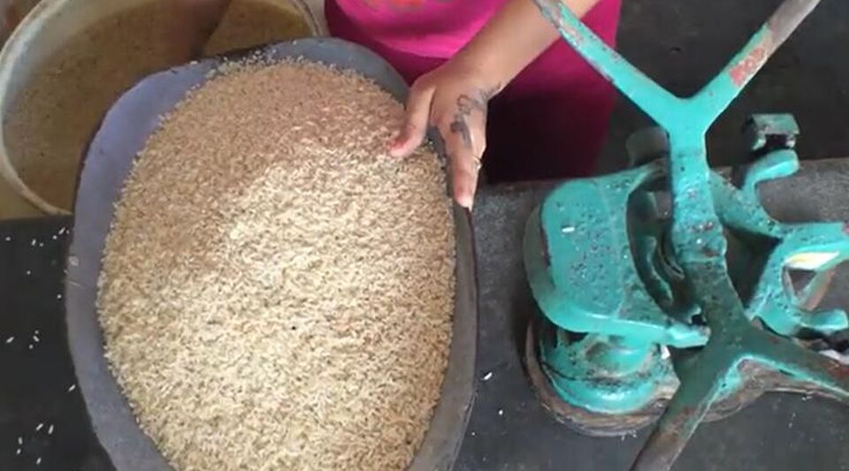 "It's not even rice from Sancti Spíritus"customers complain about the high prices of the product