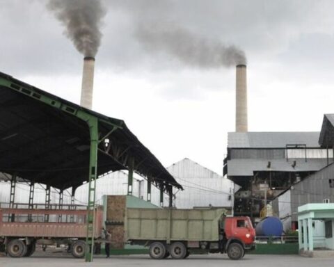 "the russians have arrived" to take possession of one of the largest sugar mills in Cuba