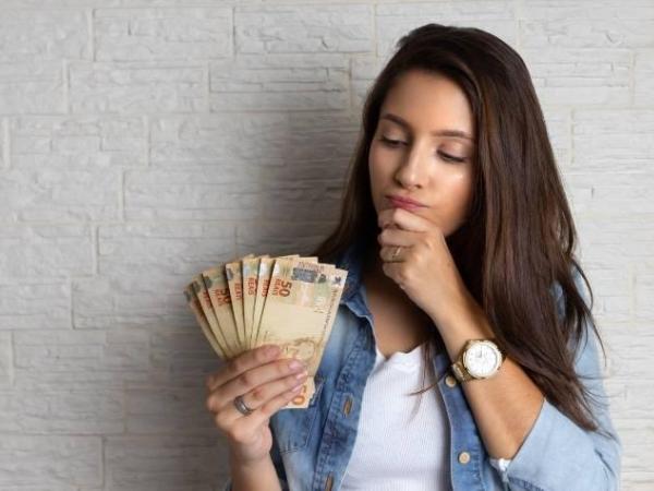 According to a study, money can buy happiness