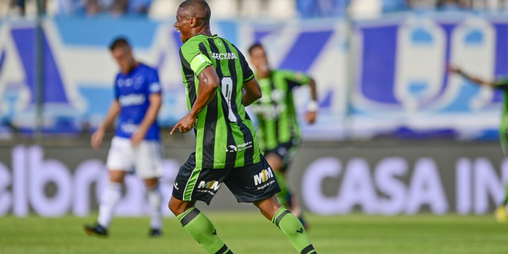 América-MG wins Cruzeiro and is very close to the Mineiro final