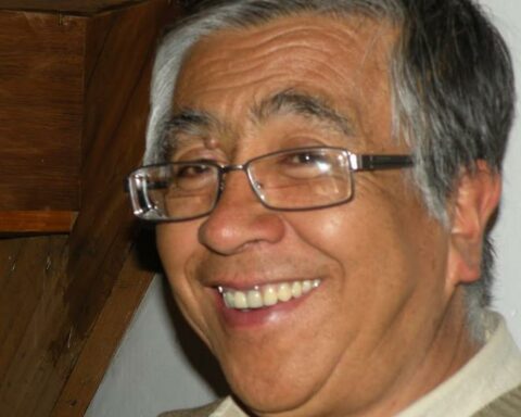 Andean voices, criticism of the book "Interior Landscapes" by Nicolás Matayoshi