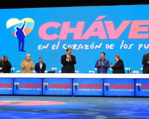 Arce: we must continue building Chávez's integrationist idea