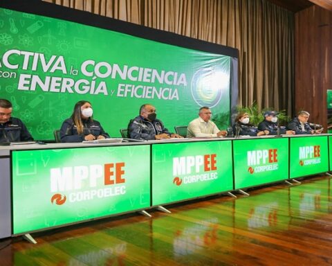 Authorities evaluate Strategic Plan of the National Electric System