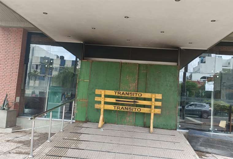 Authorities of the Mayor's Office request guarantees to enter the Government building