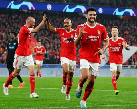 Benfica seals the ticket to the quarterfinals with a win