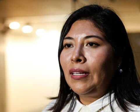 Bettsy's role in the coup is exposed by the Palace camera