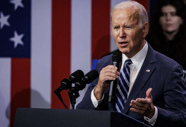 Biden maintains suspense over official campaign launch