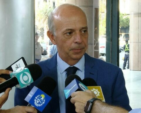 Border military surveillance