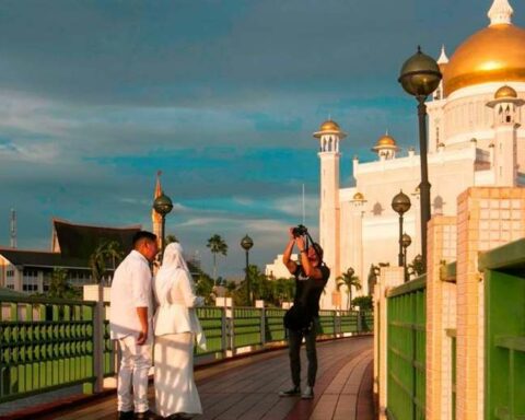 Brunei, the country with the lowest public debt in the world (and how it self-finances its economy)