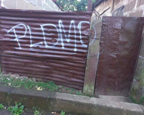 Carazo's family goes into exile after Ortega supporters left a threat on the walls of their house