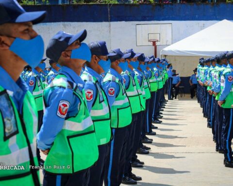 Careful!  Regime launches 200 new traffic police officers on the "hunt"